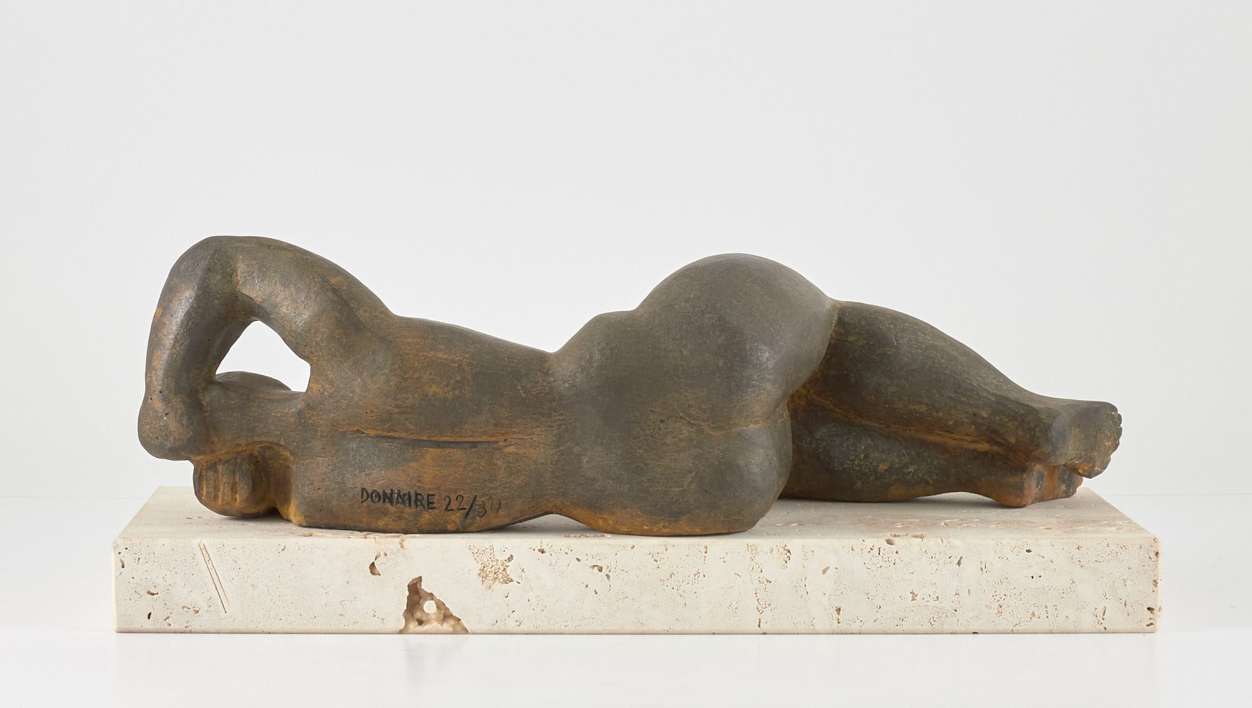 Figura recostada, Joaquín García Donaire